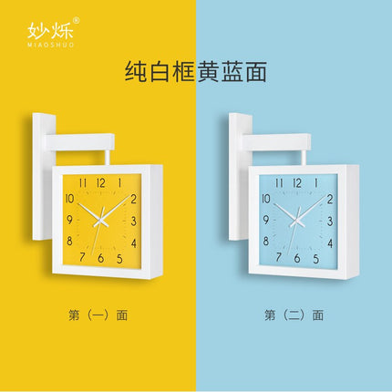Reloj de pared cuadrado de madera