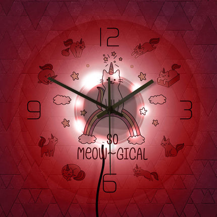Reloj de pared LED con gatos unicornio
