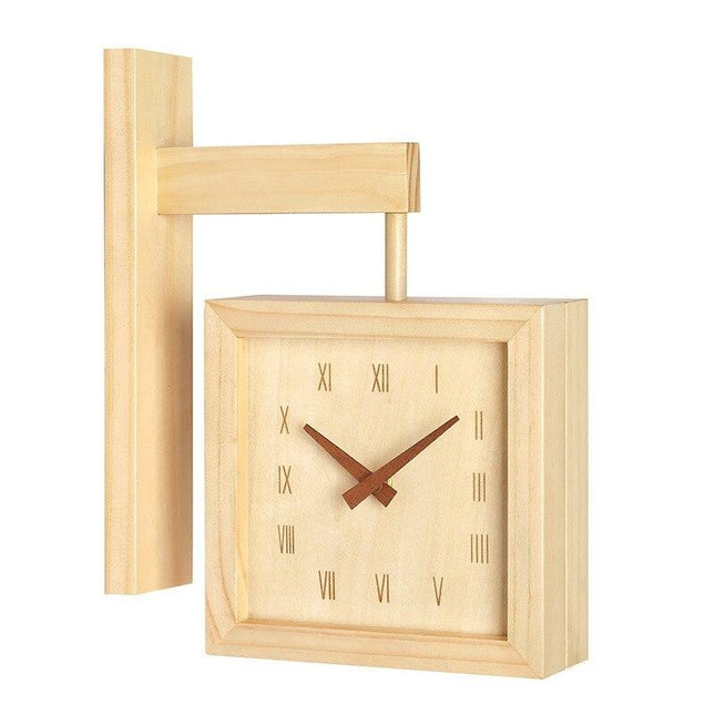 Reloj de pared de madera blanco