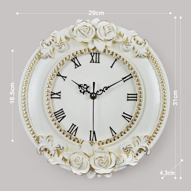 Reloj de pared ovalado estilo romántico