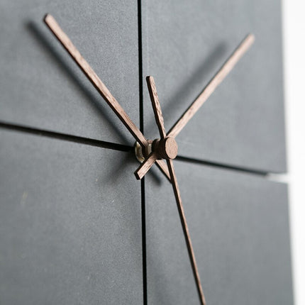 Reloj de pared nórdico negro