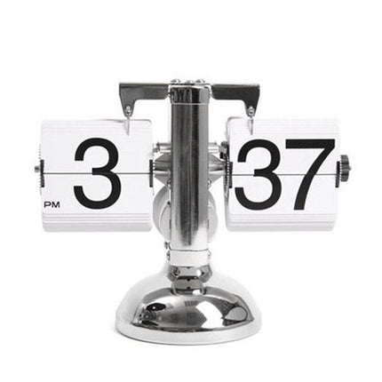 Reloj flip de mesa blanco y negro