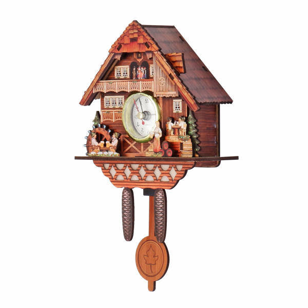 Reloj de cuco de madera tradicional