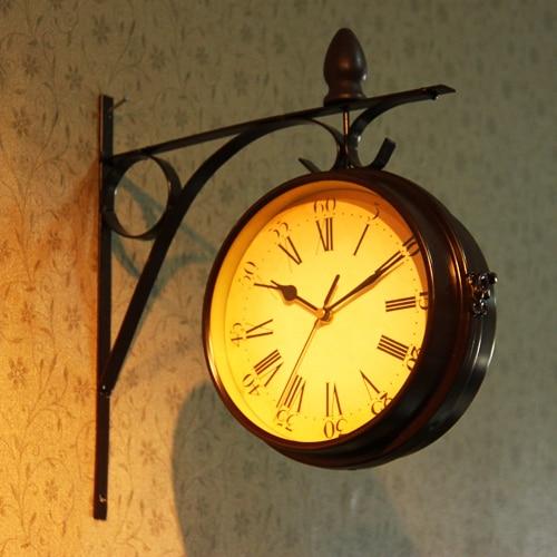 Reloj de estación vintage doble cara
