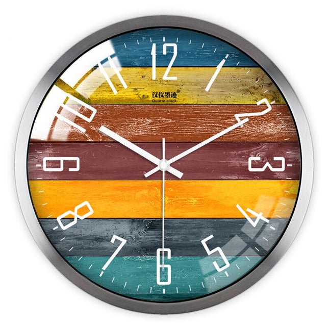 Reloj de pared nórdico madera colorida