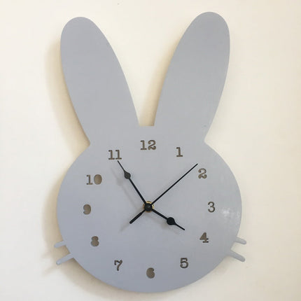 Reloj de pared con orejas conejo