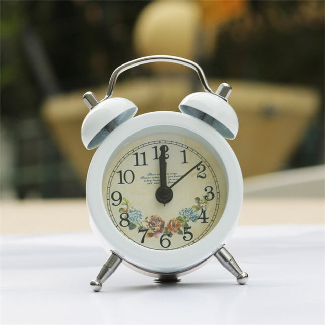 Despertador clásico con doble campana ruidoso