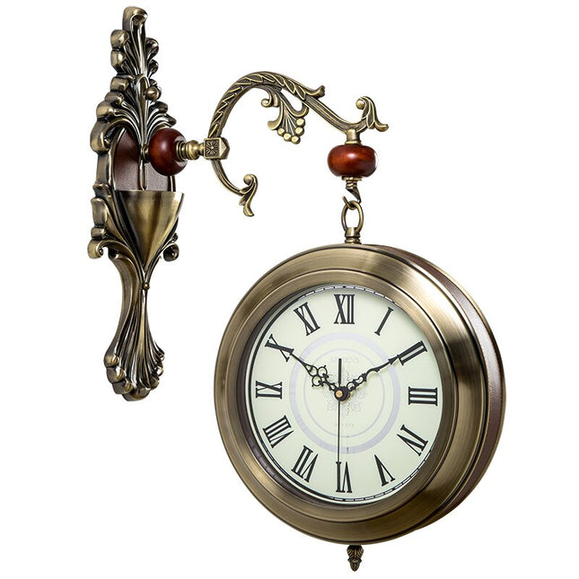 Reloj de pared tipo estación antiguo