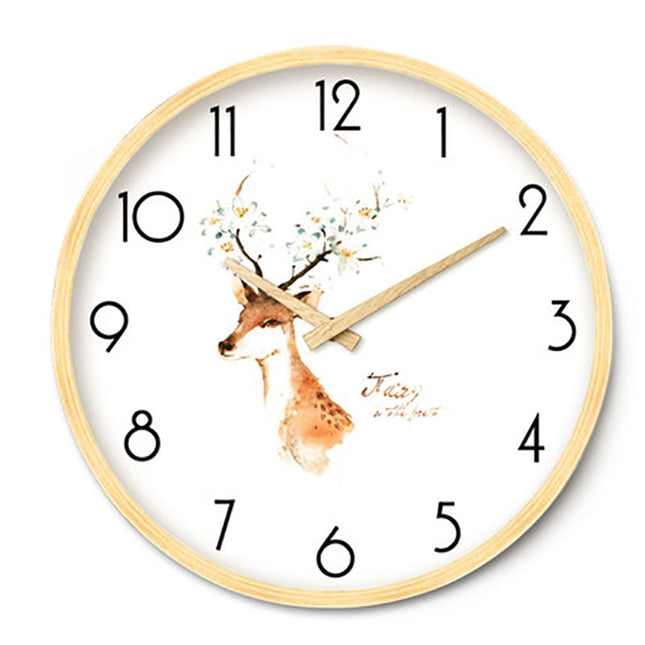 Reloj de pared nórdico de madera