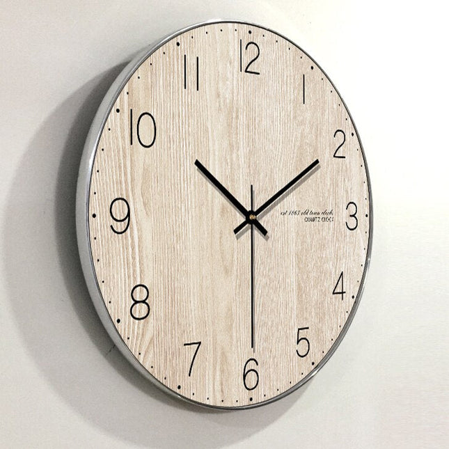 Reloj de pared madera diseño sencillo