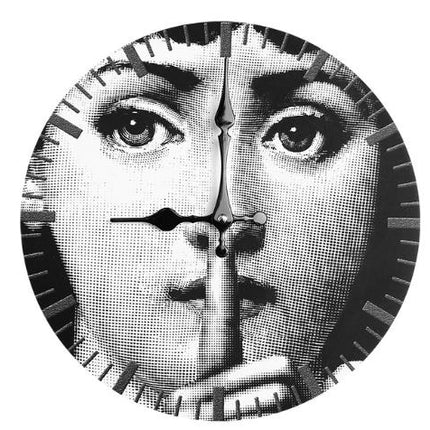 Reloj de pared diseño rostro mujer