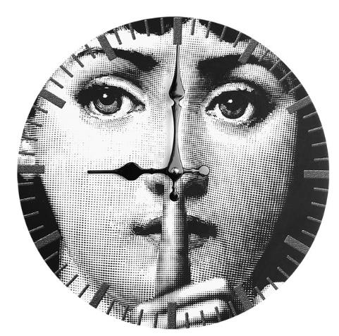 Reloj de pared diseño rostro mujer