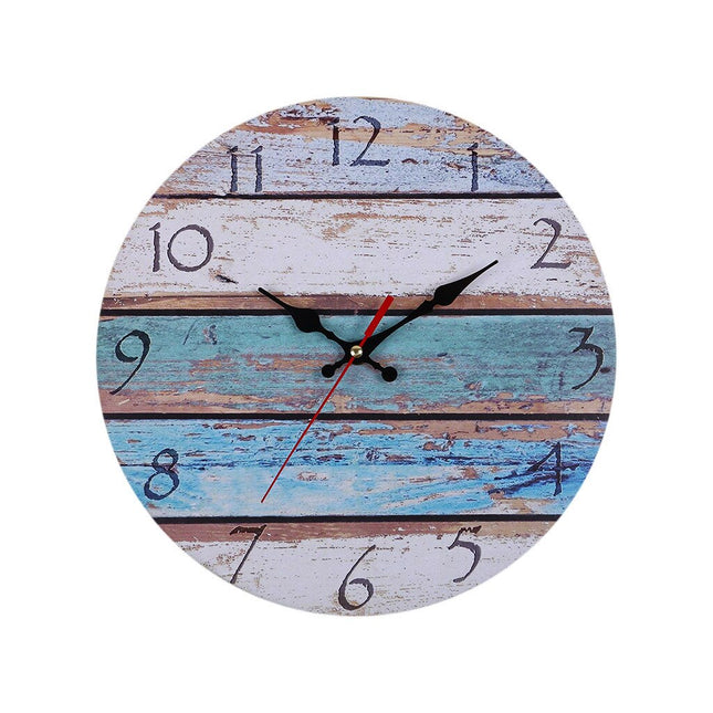 Reloj de pared de madera colorido