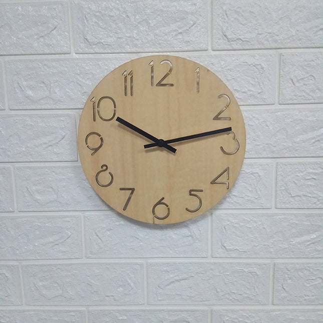 Reloj de pared minimalista de madera
