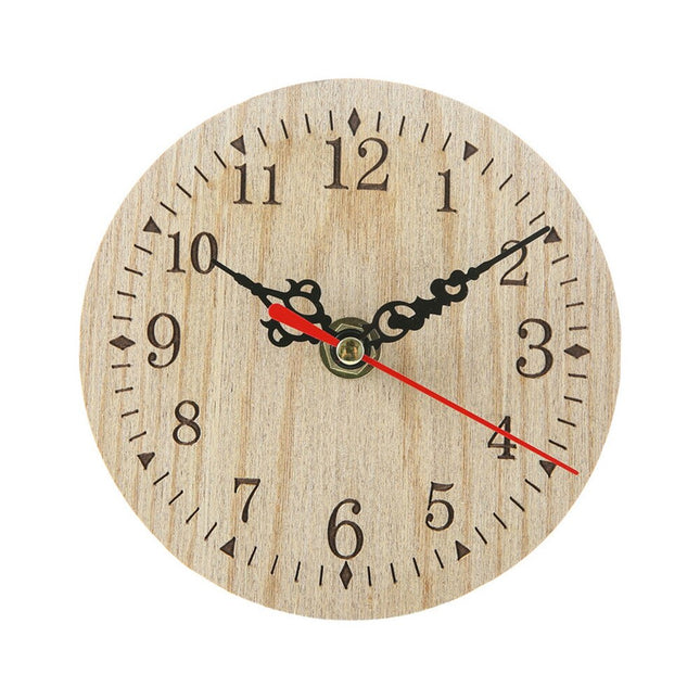 Reloj de pared pequeño de madera