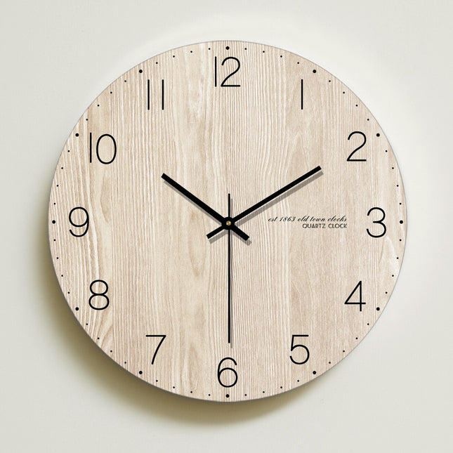 Reloj de pared madera diseño sencillo
