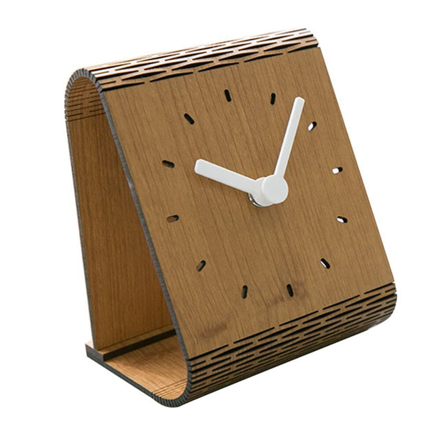 Reloj de mesa de madera moderno