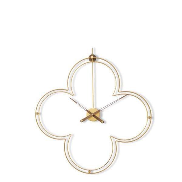 Reloj de pared metálico diseño geométrico