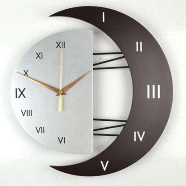 Reloj de pared diseño media luna
