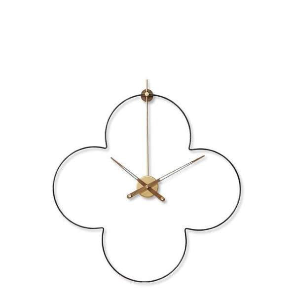 Reloj de pared metálico diseño geométrico