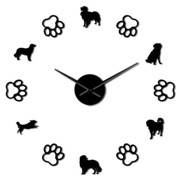 Reloj adhesivo con perros y huellas