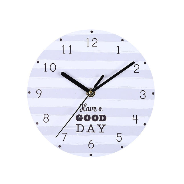 Reloj de pared de madera con frase