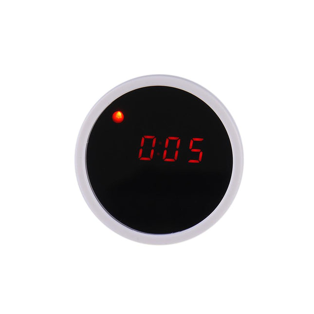 Pequeño reloj de mesa digital moderno