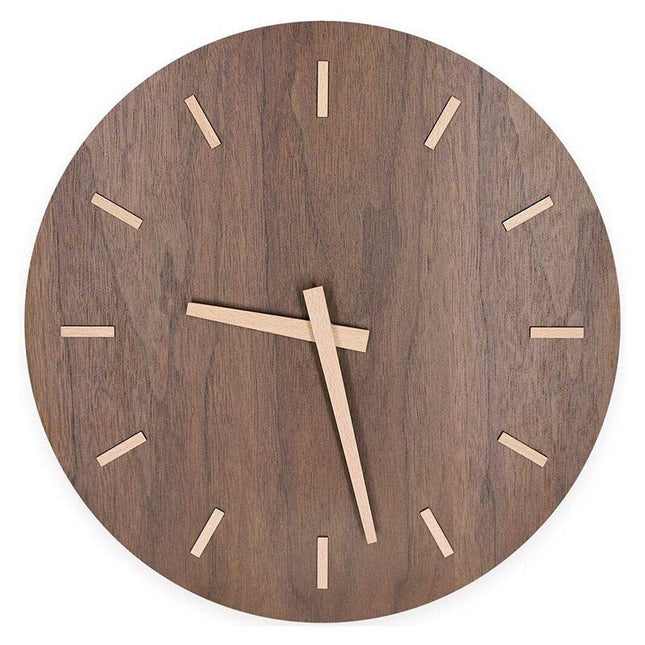 Reloj de pared de madera silencioso