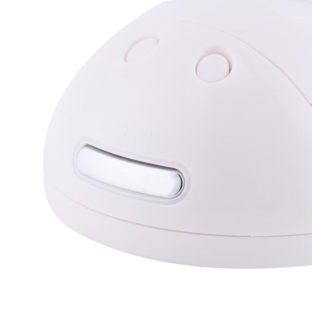 Pequeño reloj de mesa digital moderno