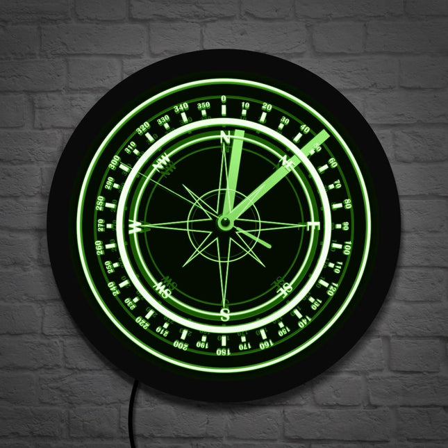 Reloj de pared LED diseño brújula