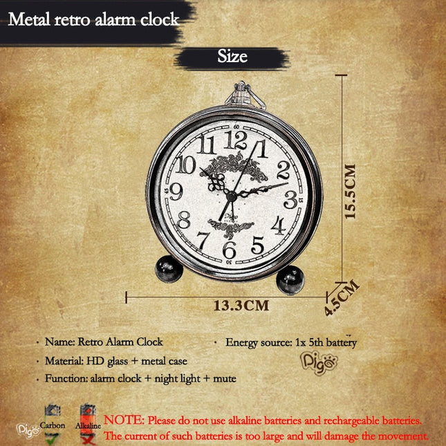 Reloj de mesa vintage retro dorado