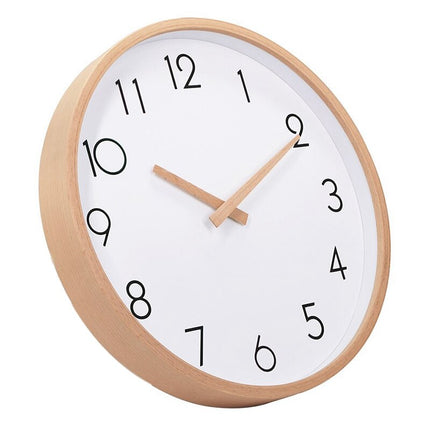 Reloj de pared de madera nórdico