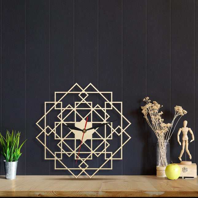 Reloj de pared geométrico madera calada