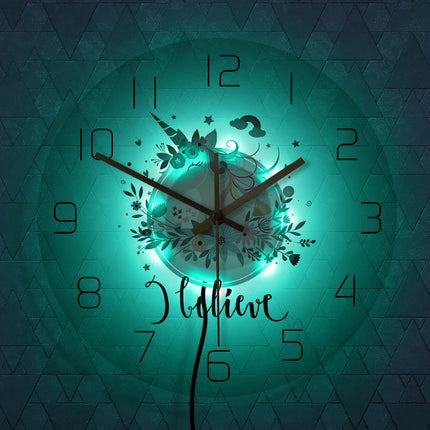 Reloj de pared LED unicornio para niña