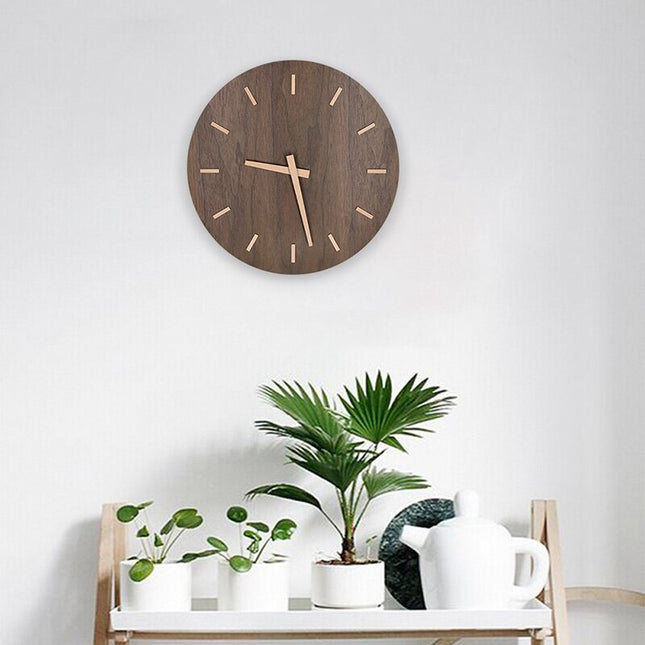 Reloj de pared de madera silencioso