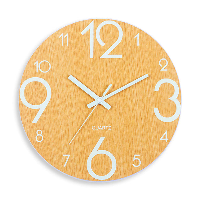 Reloj de pared de madera luminoso