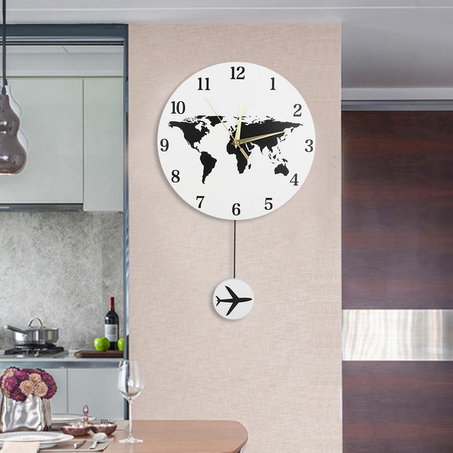 Reloj de pared mapamundi con péndulo