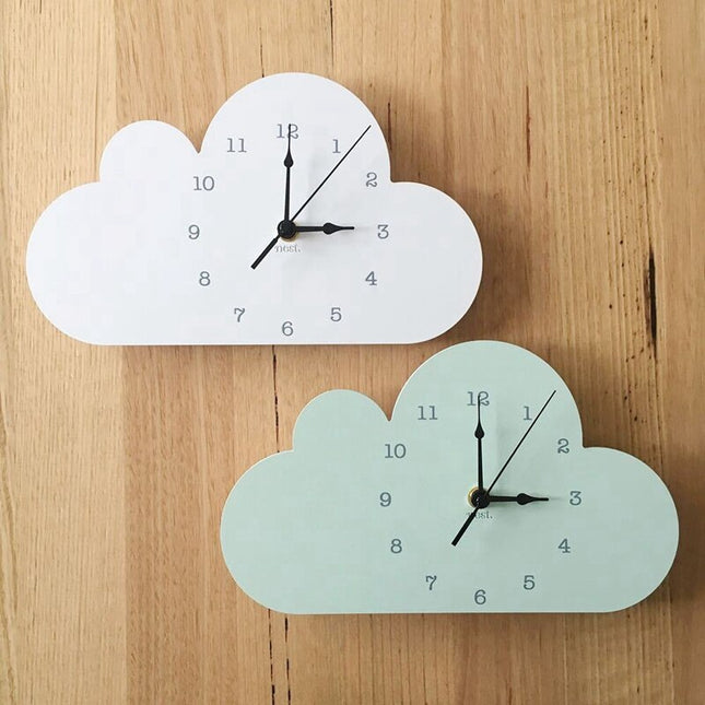 Reloj de pared infantil con nubes