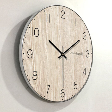 Reloj de pared madera diseño sencillo