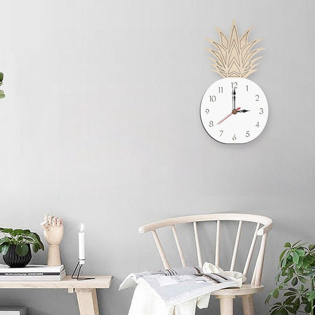 Reloj de pared madera forma piña