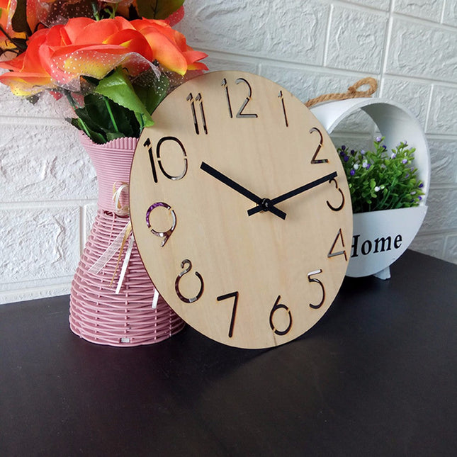 Reloj de pared minimalista de madera