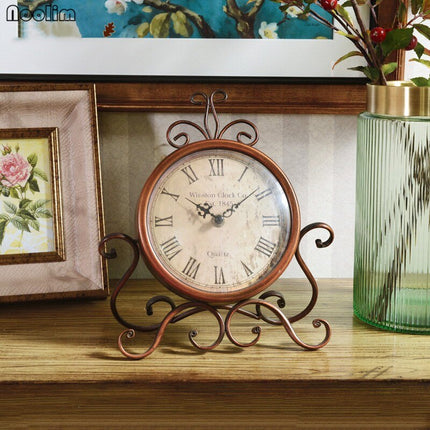 Reloj de sobremesa vintage estilo forja