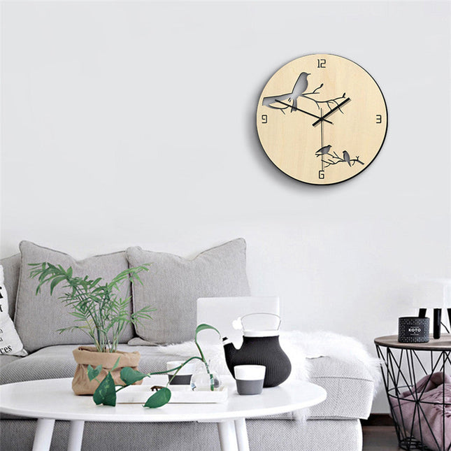 Reloj de pared de madera con pájaros