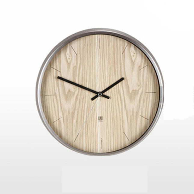 Reloj de pared silencioso de madera