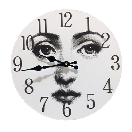 Reloj de pared diseño rostro mujer