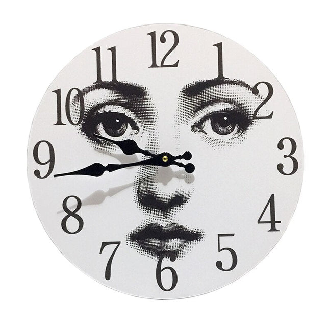 Reloj de pared diseño rostro mujer