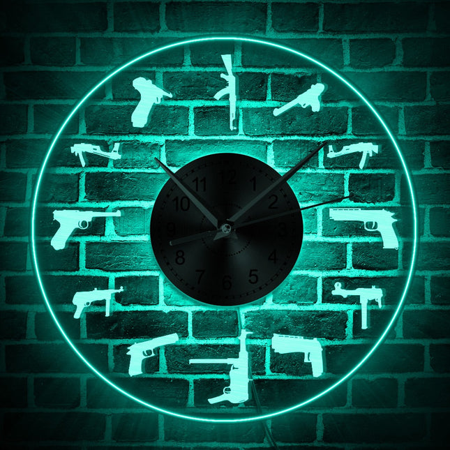 Reloj de pared LED con pistolas