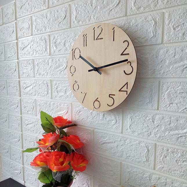 Reloj de pared minimalista de madera