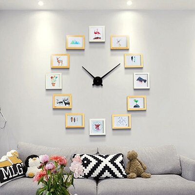 Reloj de pared con marcos de fotos