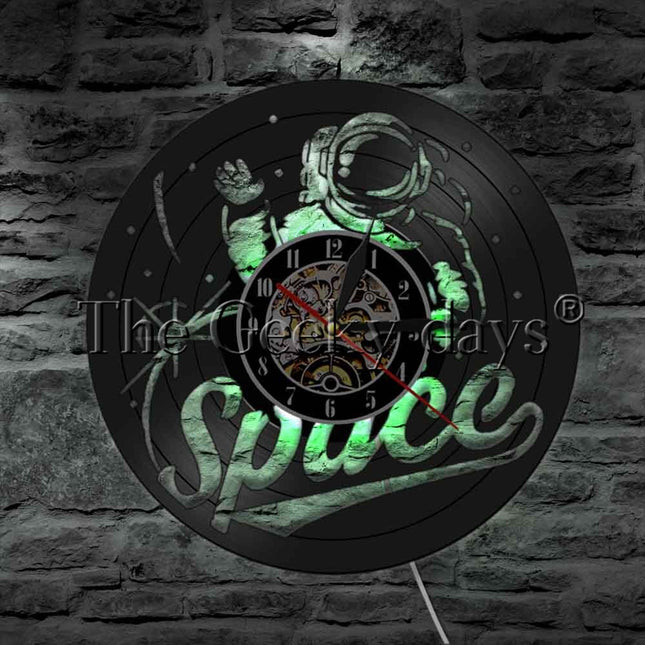 Reloj de pared de vinilo astronauta
